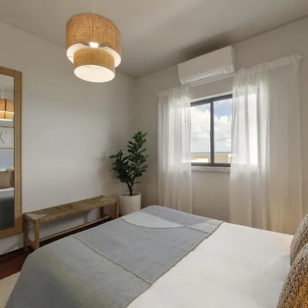 Apartment Wow Ocean View, 150mts To & 10 Min To Centre